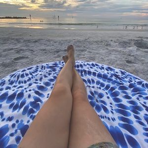 Blue Tie dye round beach towel